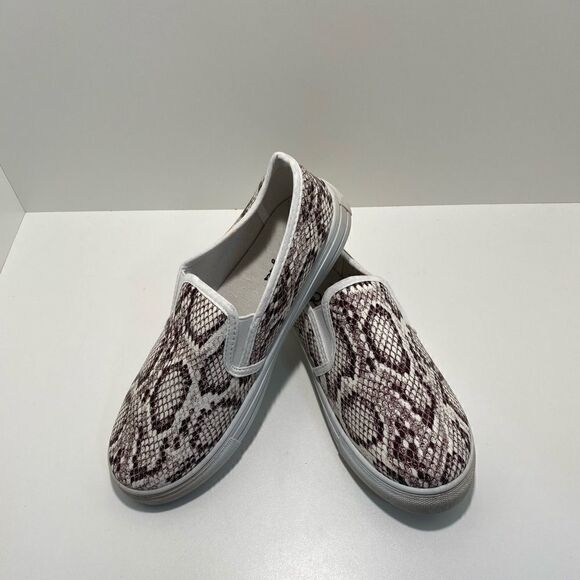 SOHO Girls Faux Snakeskin Embossed Slip Ons ~ Women’s Size 10 ~ Style Jerry-2 - Picture 5 of 9